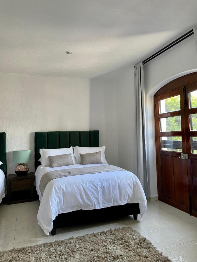 Suite Los Angeles Tecozautla Esterno foto