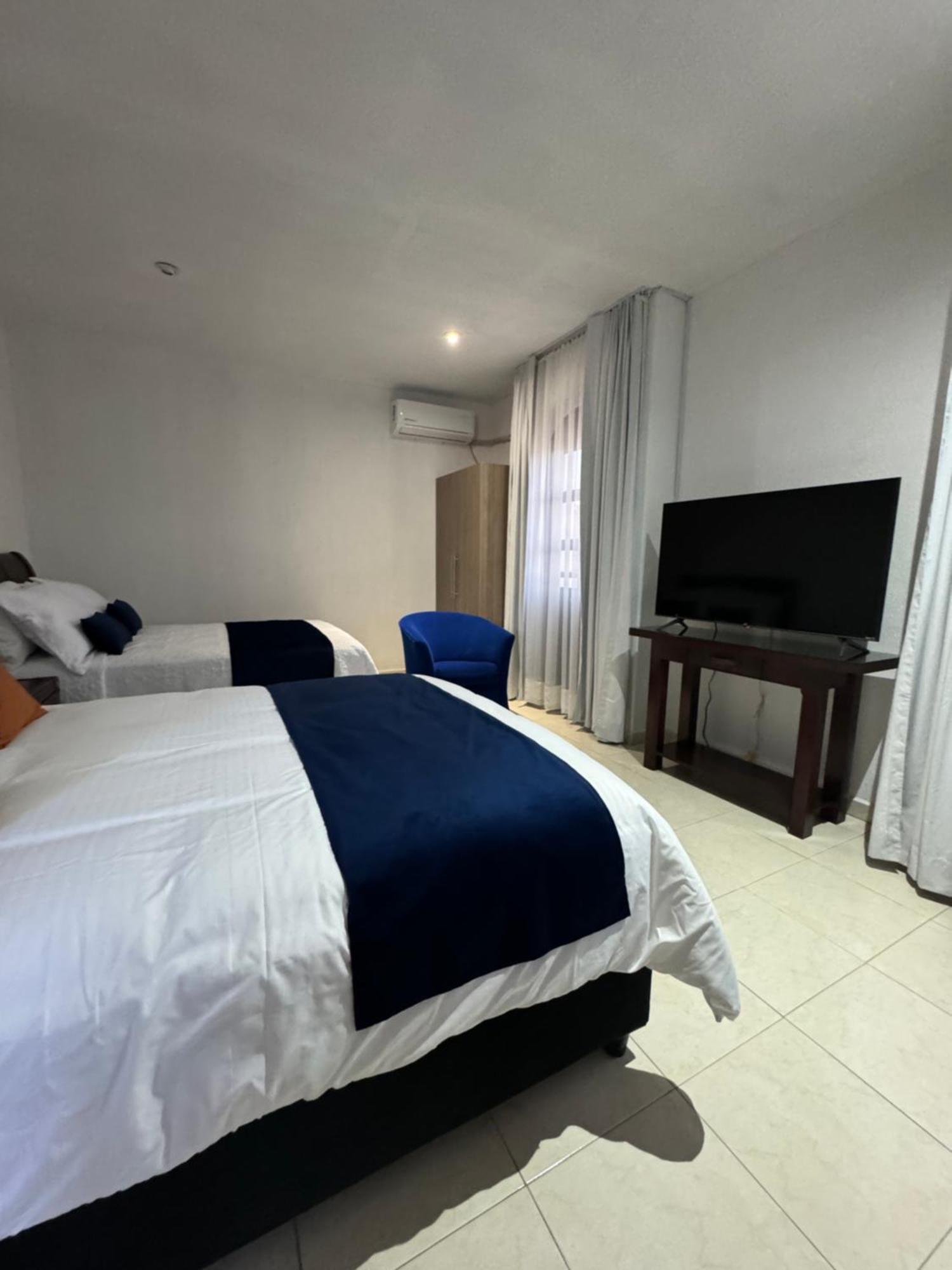 Suite Los Angeles Tecozautla Esterno foto